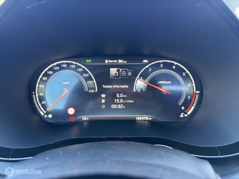 Vehicle Image 18