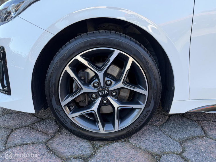 Vehicle Image 38