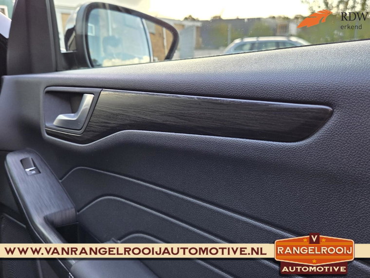Vehicle Image 39