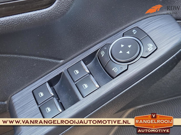 Vehicle Image 41
