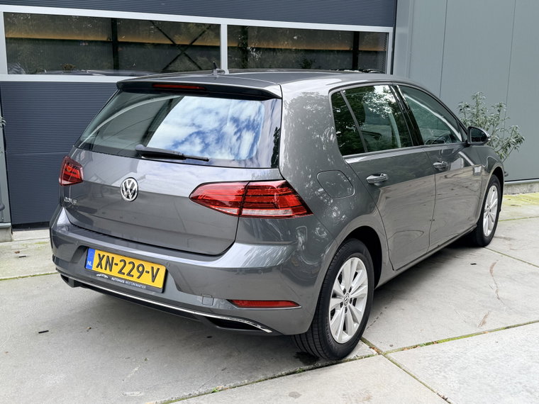 Vehicle Image 37