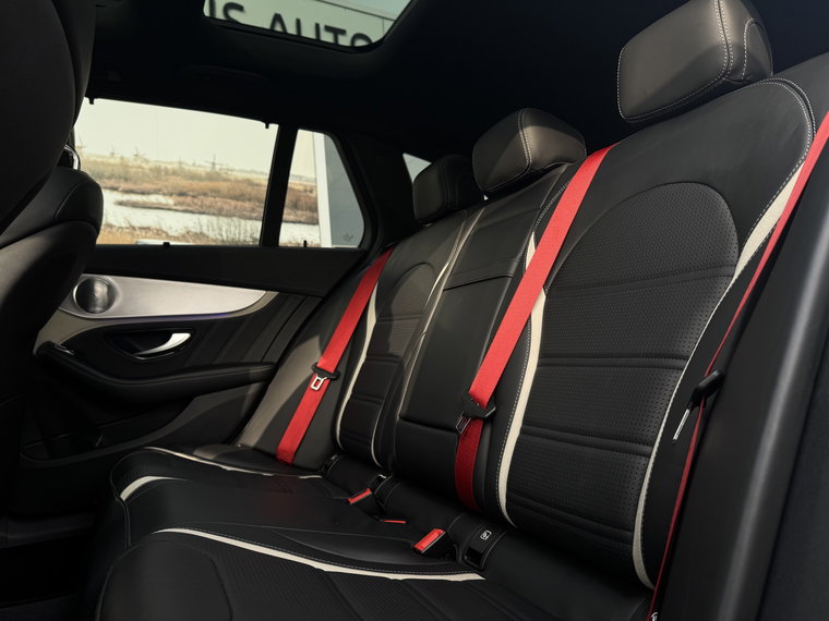Vehicle Image 39