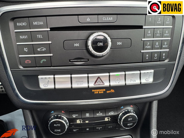 Vehicle Image 32
