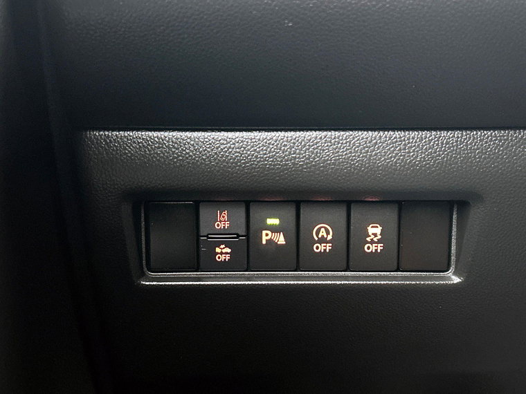 Vehicle Image 28