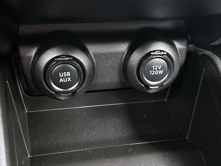 Vehicle Image 29