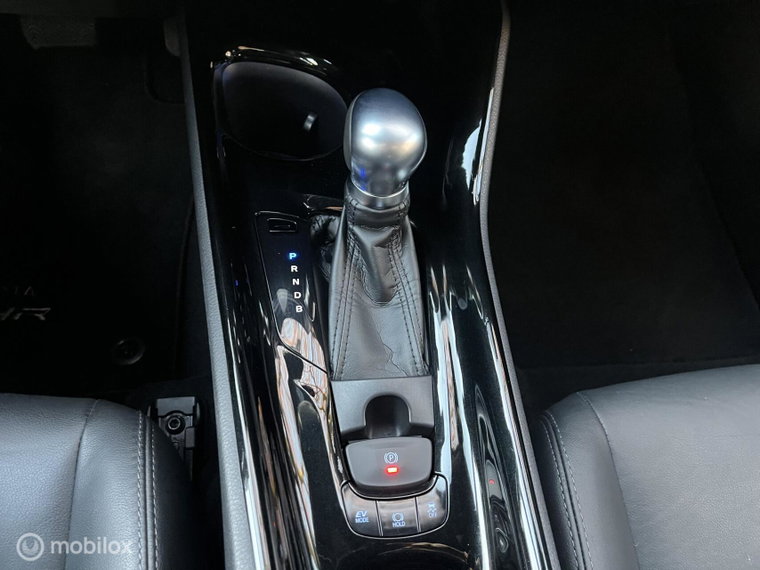 Vehicle Image 22