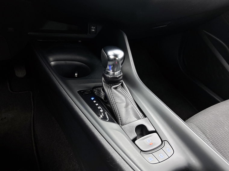 Vehicle Image 17