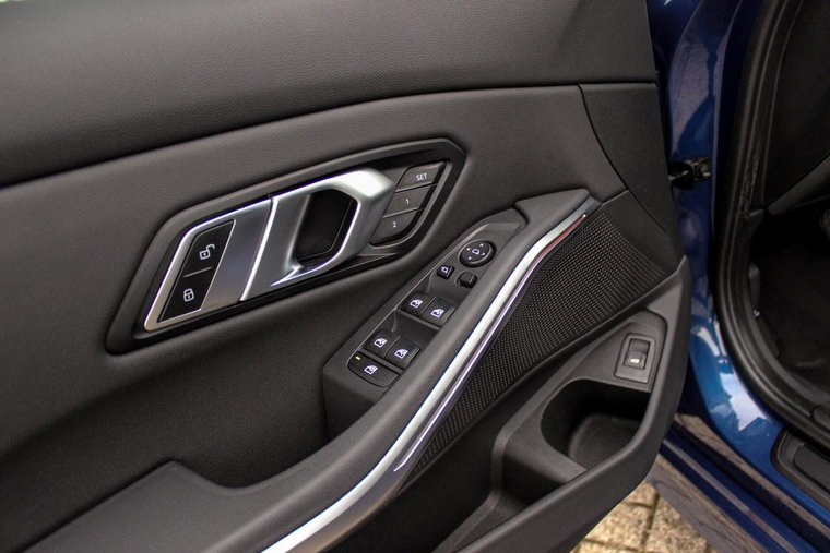 Vehicle Image 39