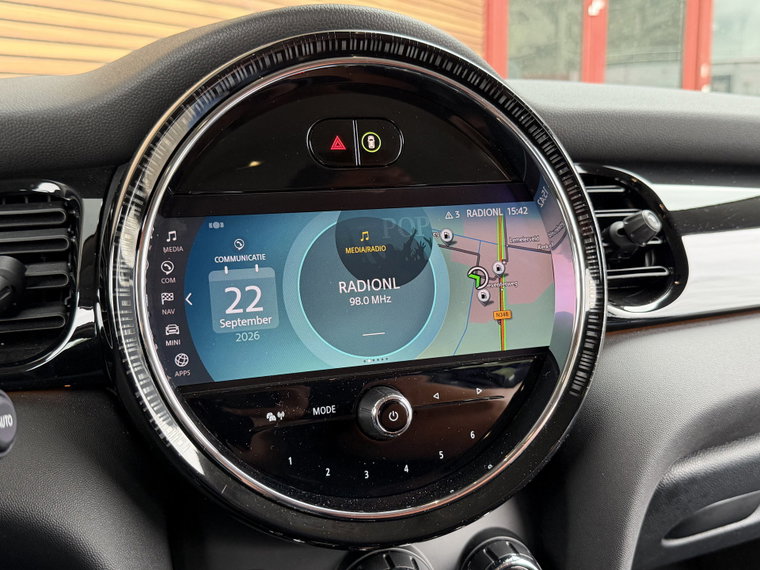Vehicle Image 36