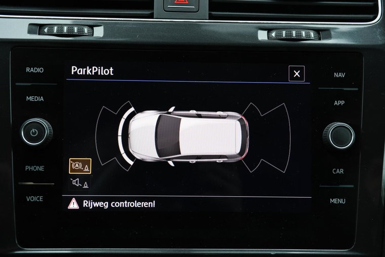 Vehicle Image 15