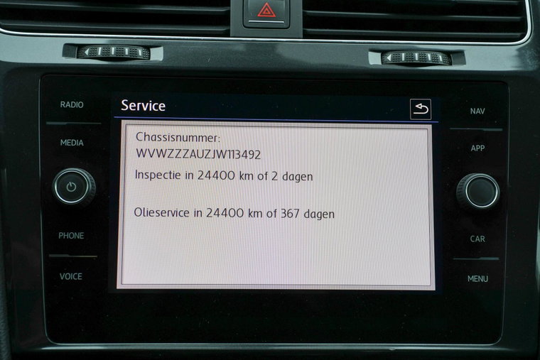 Vehicle Image 16