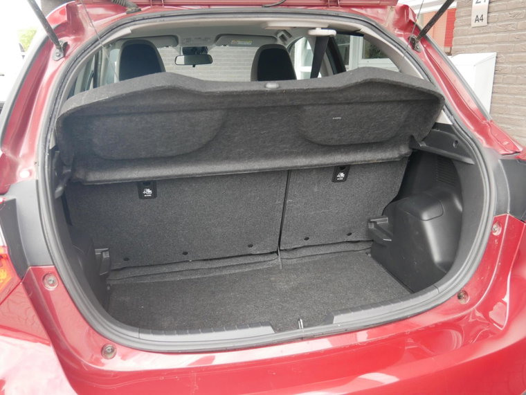 Vehicle Image 18