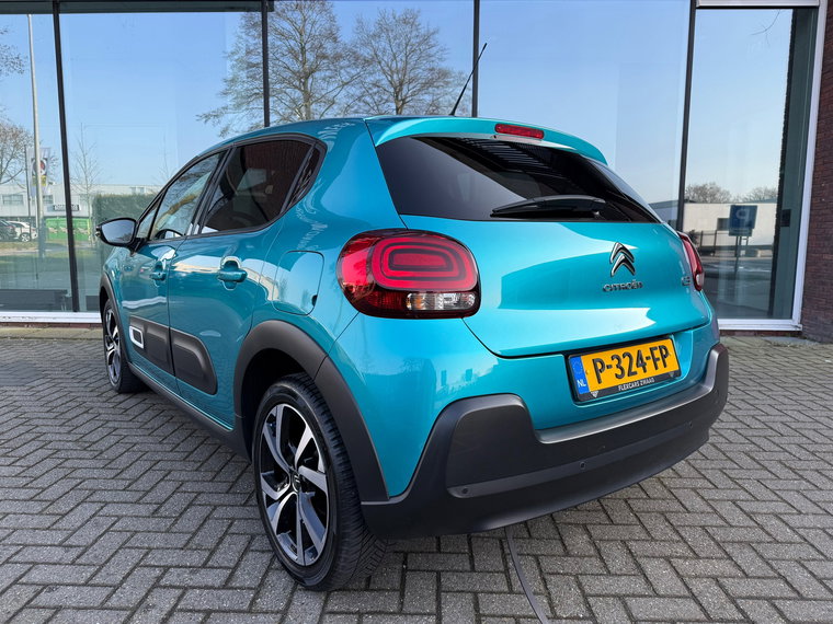 Vehicle Image 31