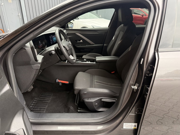 Vehicle Image 39