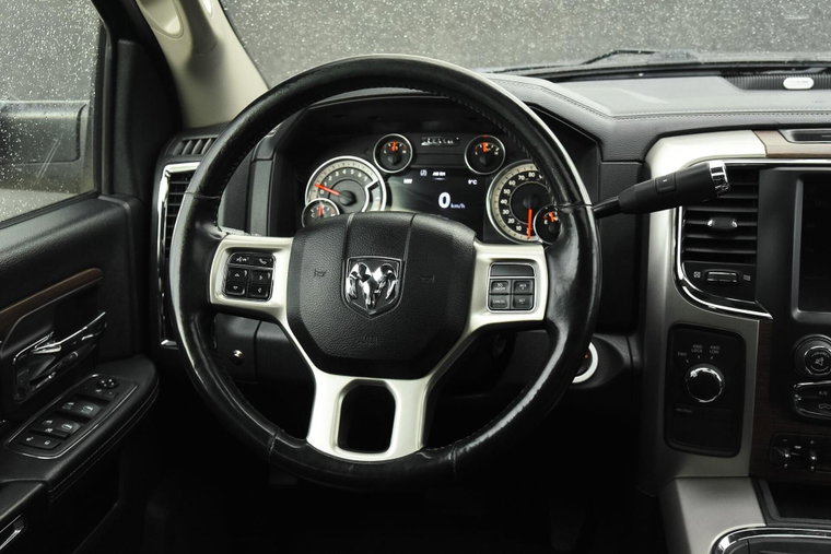Vehicle Image 45