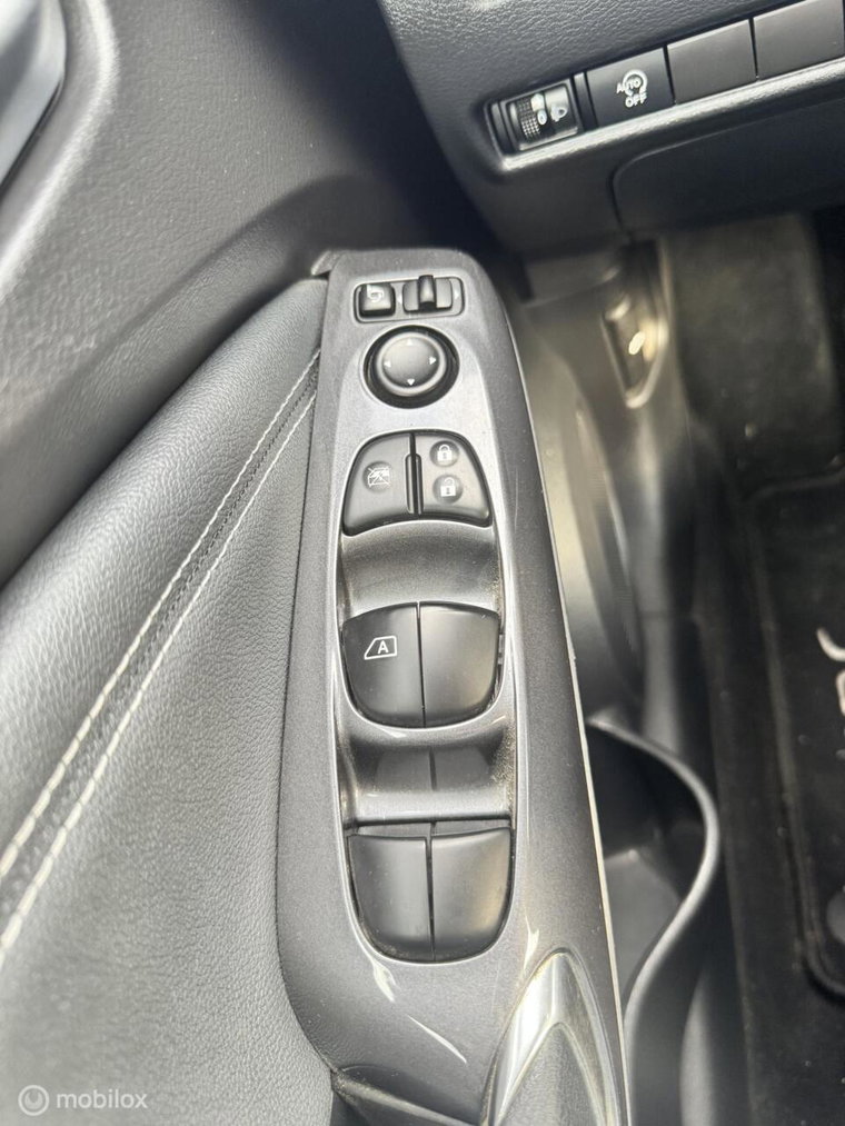 Vehicle Image 34