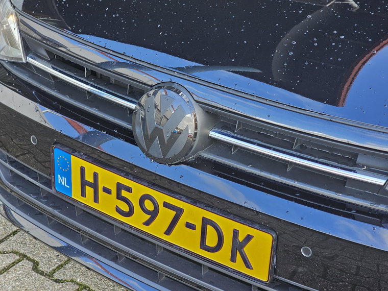 Vehicle Image 28