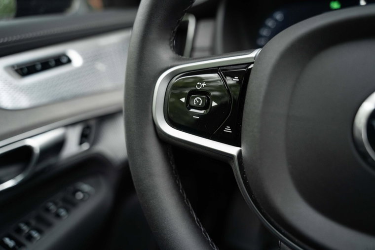 Vehicle Image 45