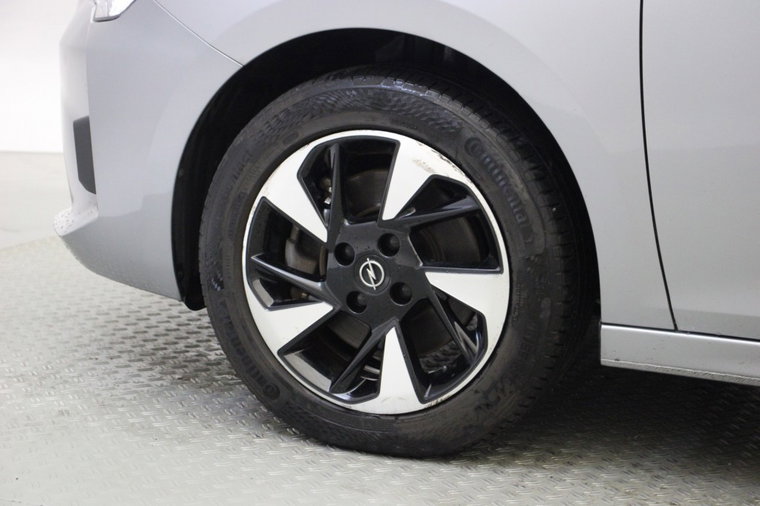 Vehicle Image 31