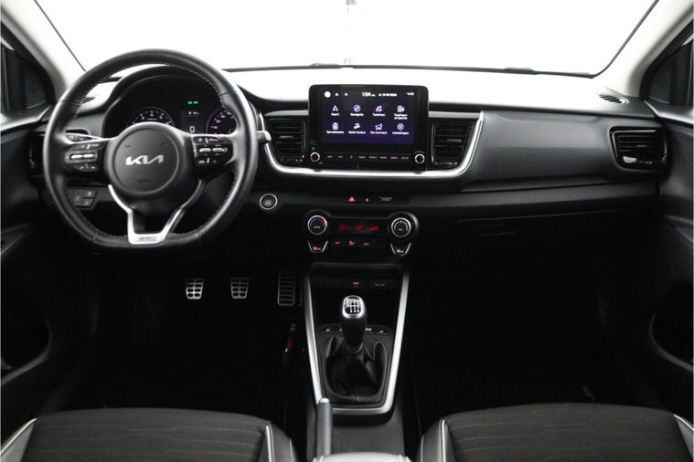 Vehicle Image 32