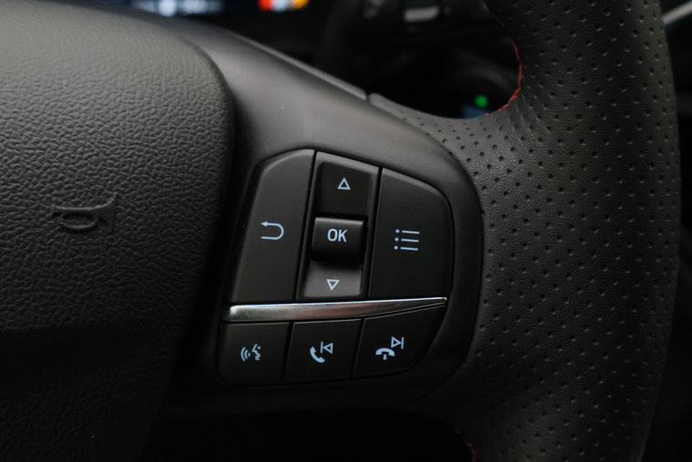Vehicle Image 38