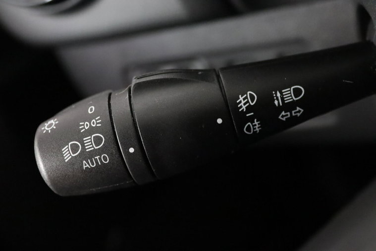 Vehicle Image 27