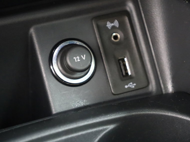 Vehicle Image 35