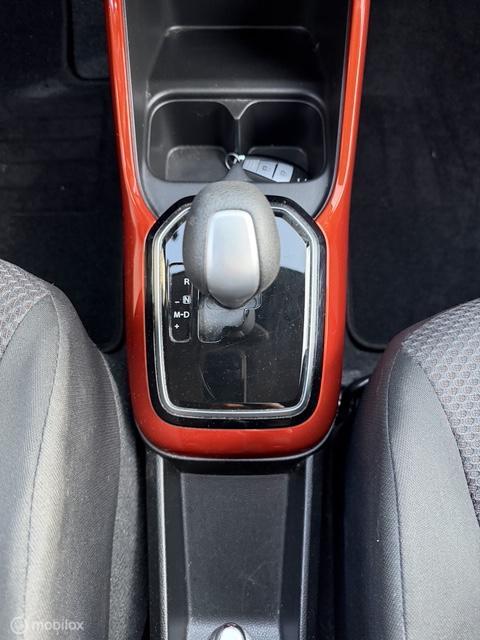 Vehicle Image 28