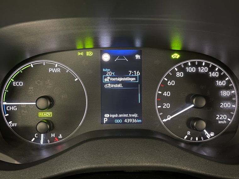Vehicle Image 17