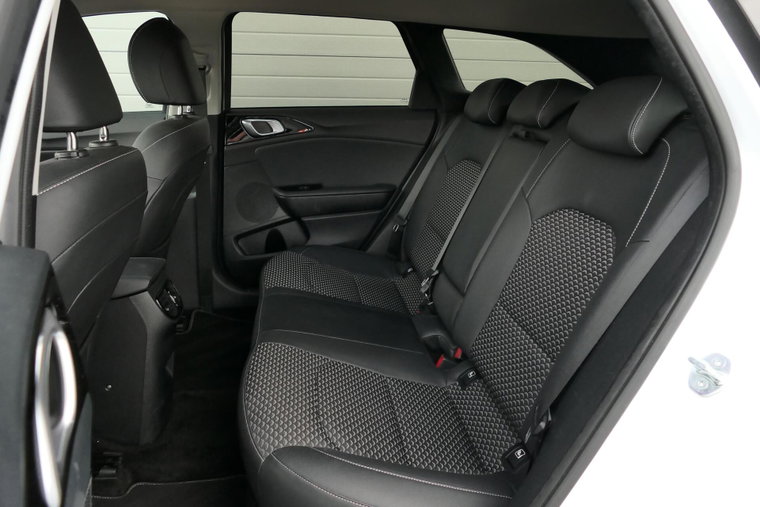 Vehicle Image 33