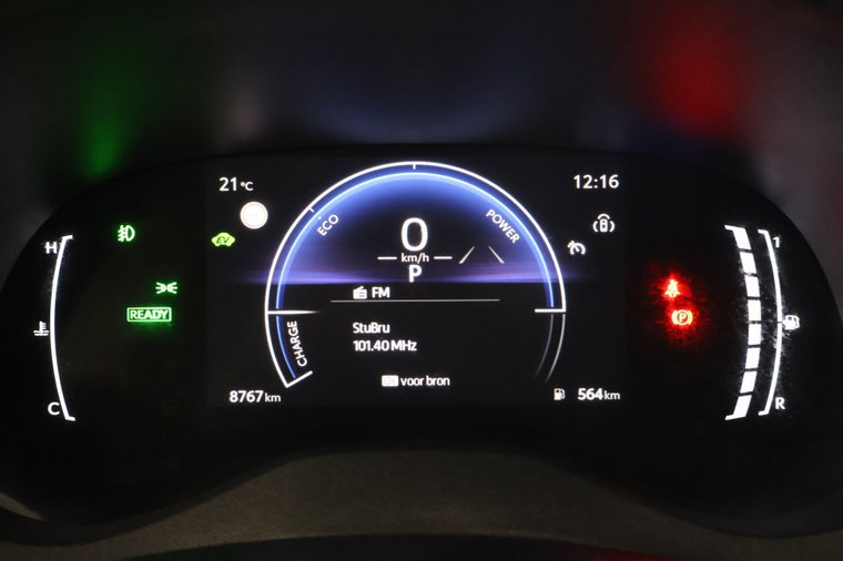 Vehicle Image 16