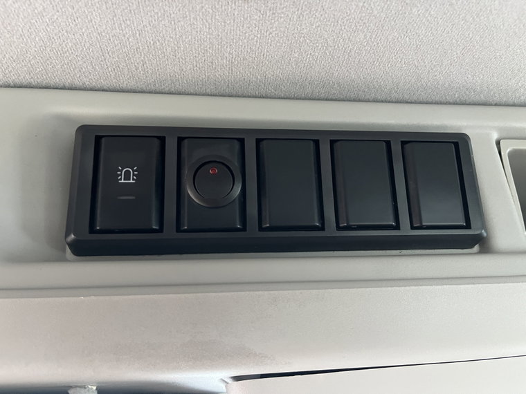 Vehicle Image 39