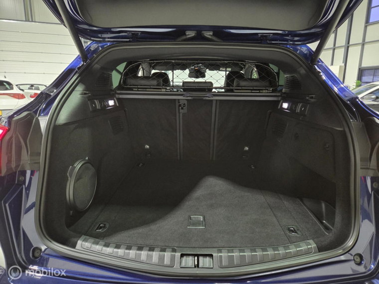 Vehicle Image 41