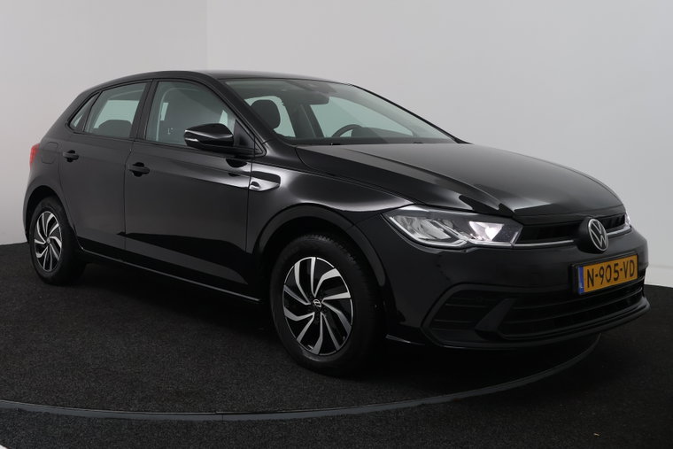 Vehicle Image 19