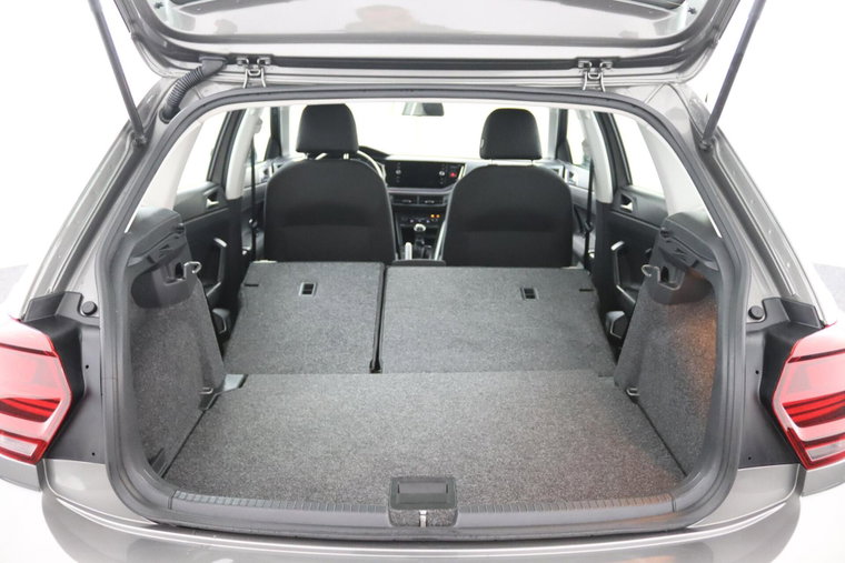Vehicle Image 37