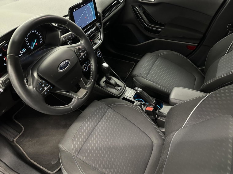 Vehicle Image 18