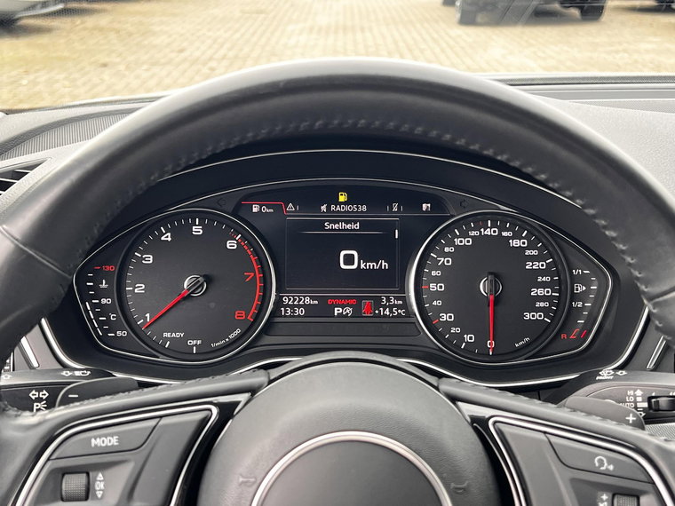 Vehicle Image 28