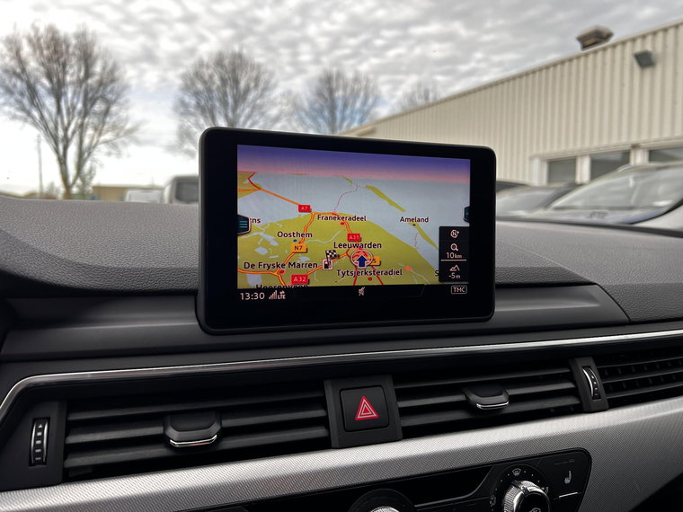 Vehicle Image 35