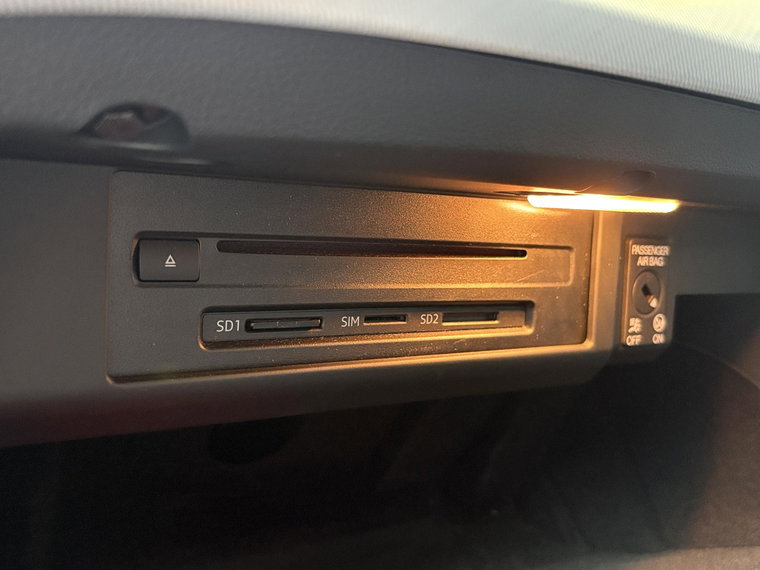 Vehicle Image 48