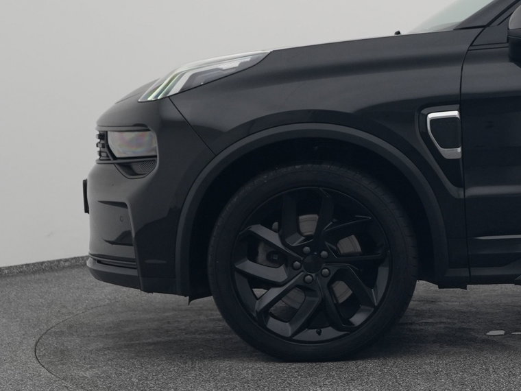 Vehicle Image 21