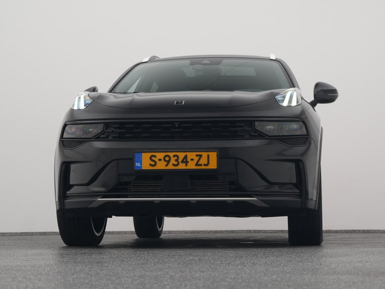 Vehicle Image 35