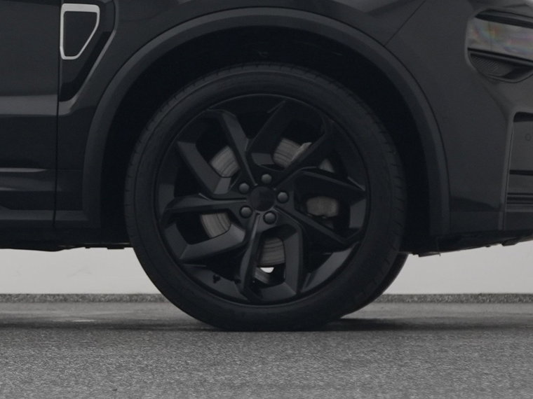 Vehicle Image 42