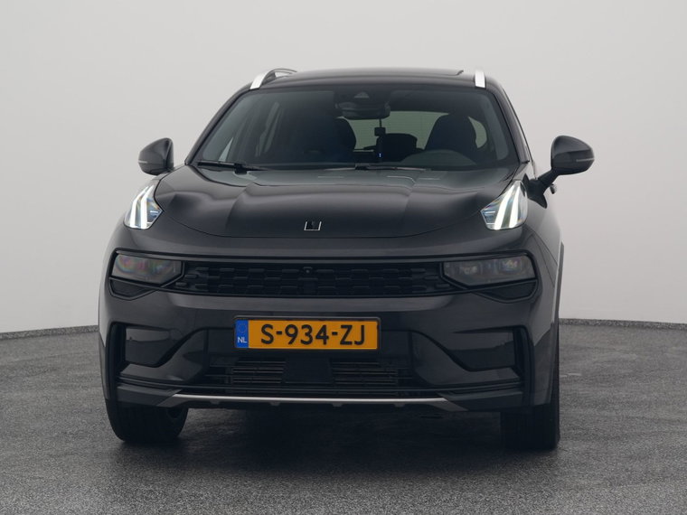 Vehicle Image 9