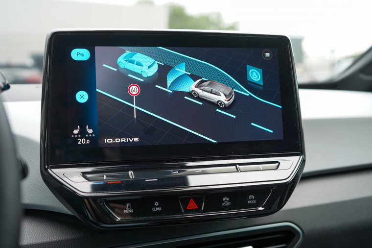 Vehicle Image 30