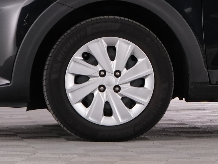 Vehicle Image 37