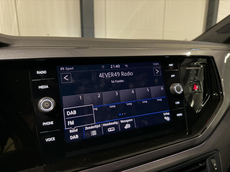 Vehicle Image 37