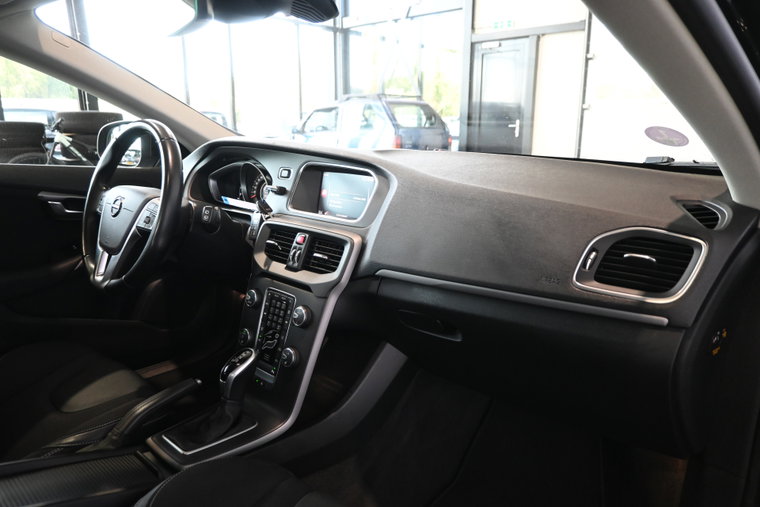 Vehicle Image 37