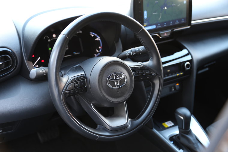 Vehicle Image 9