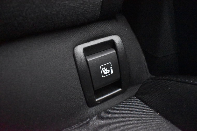 Vehicle Image 28