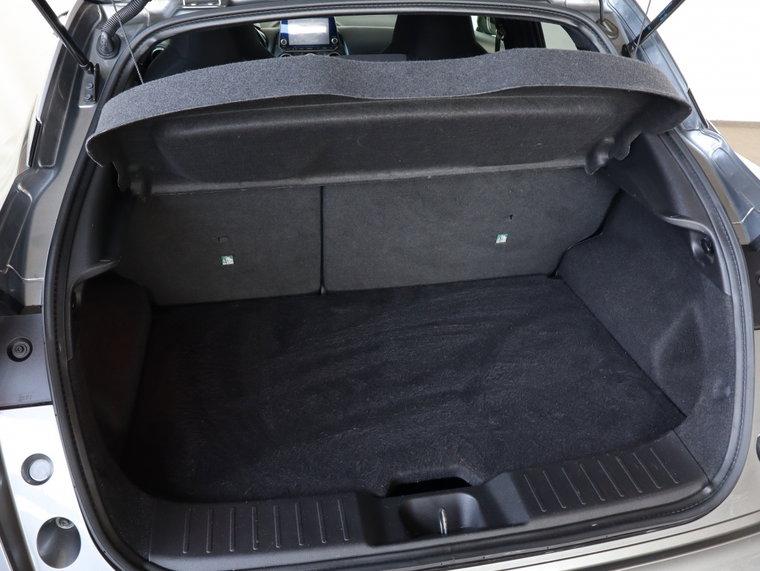 Vehicle Image 32